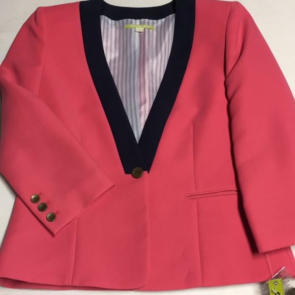 Gianni Bini Jackets & Blazers - Beyond the pale! Coral blazer